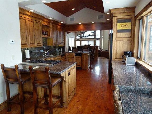breakfast nook
