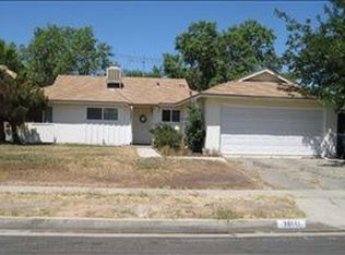 38551 Dunmore Ave, Palmdale, CA 93550