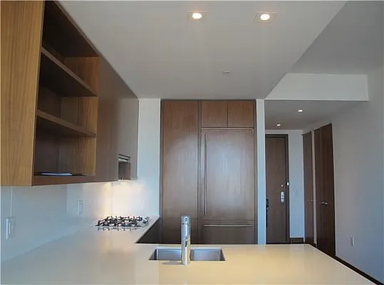 Rented by 212 Consulting Corp | media 6