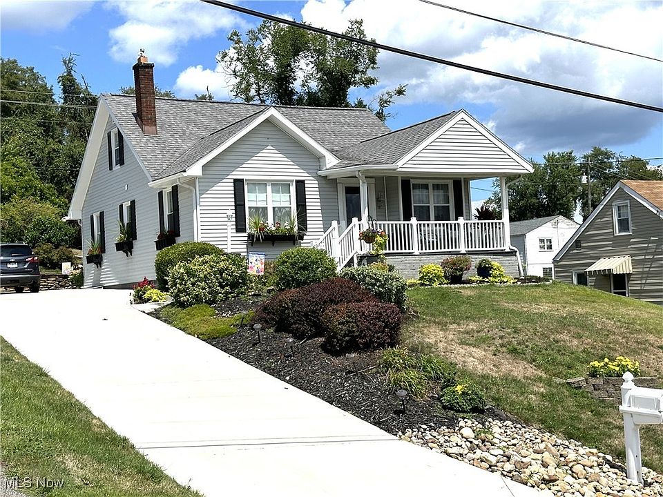 1st image of 3351 Portland Blvd