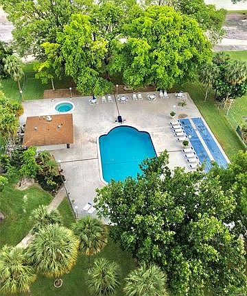 5th image of 3800 Hillcrest Dr APT 1216
