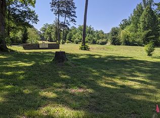 1409 Edwards Rd, Greenville, SC 29615