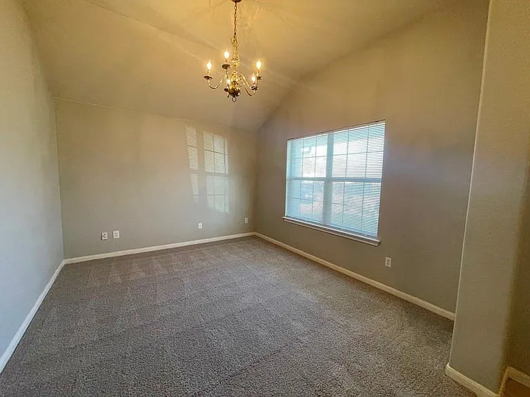 2305 Bakers Way — Photo 4
