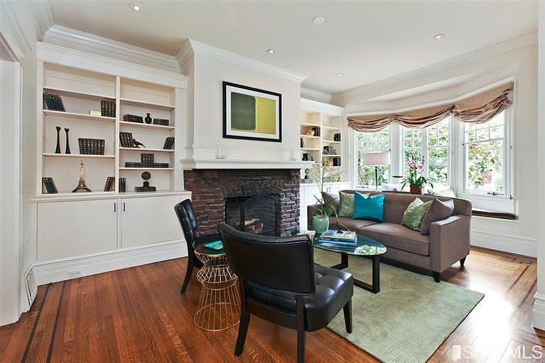 2nd image of 66 5th Ave