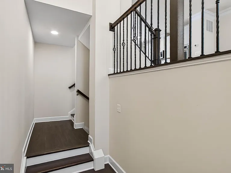 3698 Ambrose Hills Rd — Photo 15