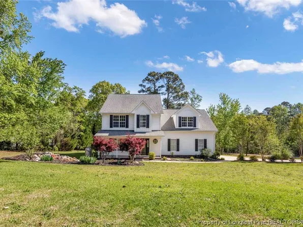 105 Brookridge Dr, Cameron, NC 28326