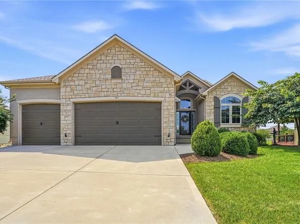 947 Birsay Ct, Raymore, MO 64083
