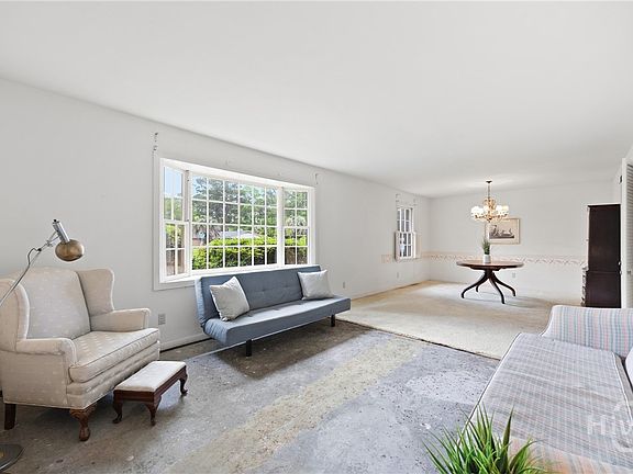 5th image of 603 Windsor Road