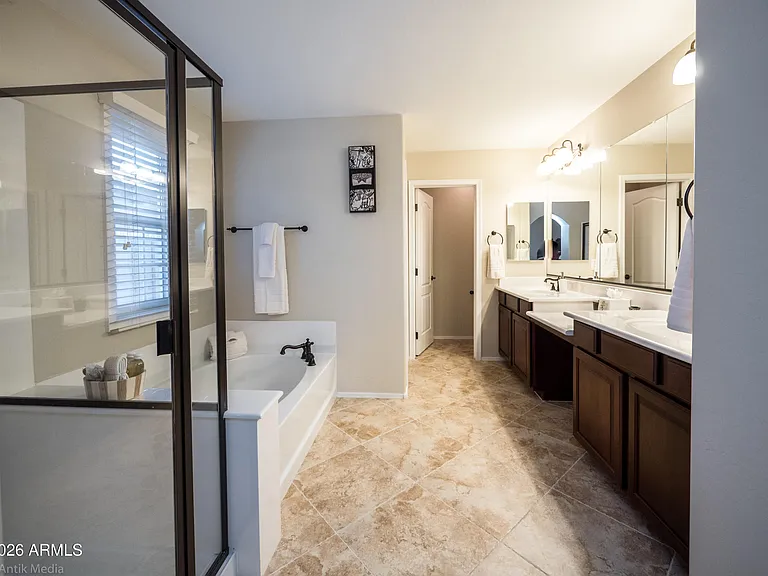 1628 E Canyon Creek Dr — Photo 31