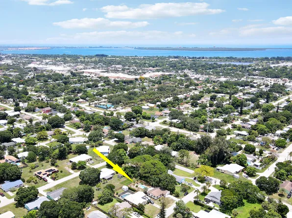 1006 Gatewood Avenue, Fort Pierce, FL 34982