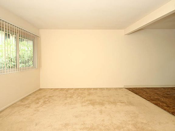 3rd image of 1220 Cortez Dr APT 3