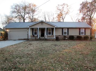 90 Archery Ln, Manchester, TN 37355