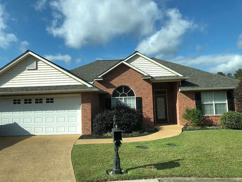 1st image of 629 Annawood Ln NE
