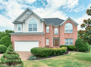 1002 Oakhall Dr, Mount Juliet, TN 37122