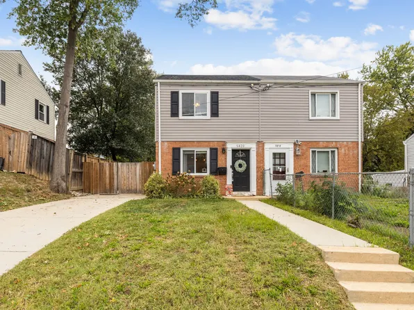 5820 Fifer Dr, Alexandria, VA 22303