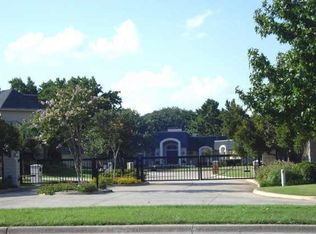 5904 Rosemont Ct, Arlington, TX 76017