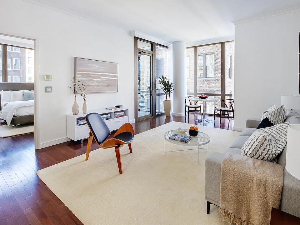 1st image of 101 W 24th St APT 10A