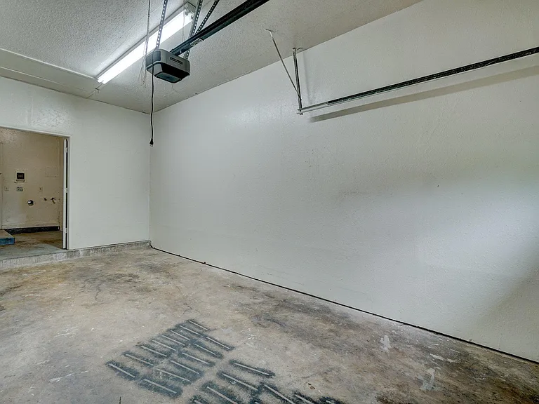 529 N Blackwelder Ave #529 — Photo 12