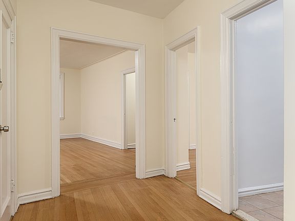 4th image of 19 William St APT 1G