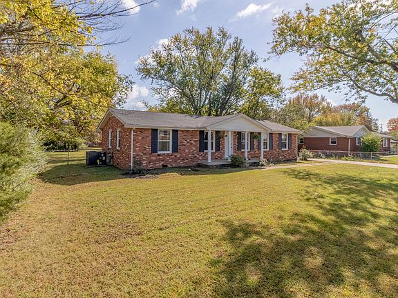 5th image of 511 Aurelia Lynn Dr