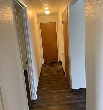 2nd image of 2303 Jefferson St #2
