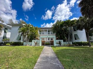 160 Cypress Point Dr, Palm Beach Gardens, FL 33418