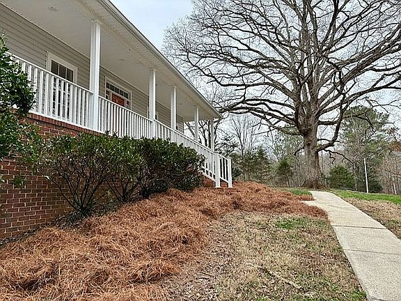 4th image of 1168 Council Rd NE