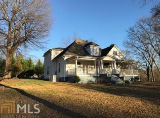 273 Walnut St, Toccoa, GA 30577