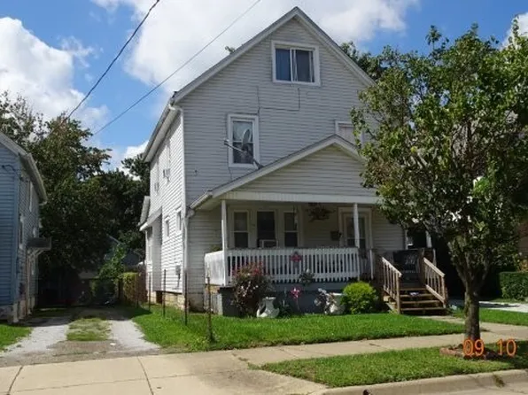 1296 Lakeshore Blvd, Akron, OH 44301