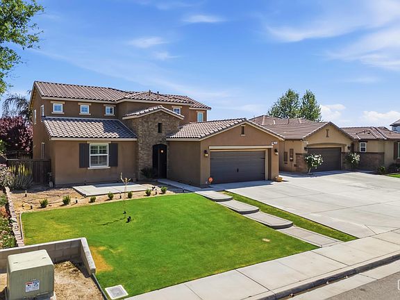 4th image of 8216 Coral Point Ct