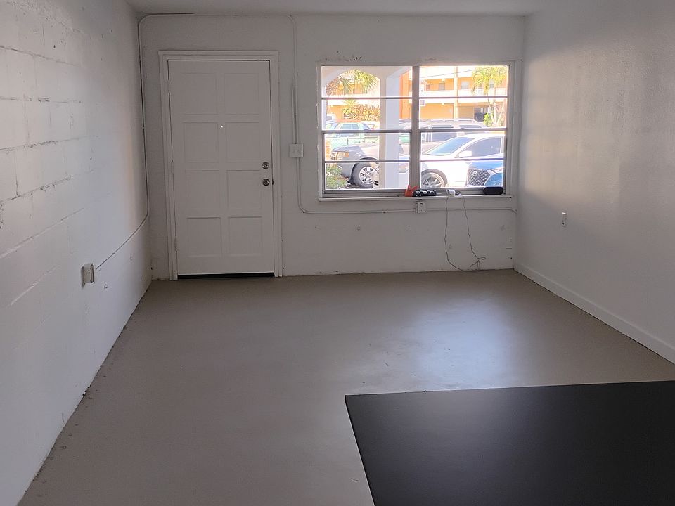 1st image of 144 116th Ave APT 101