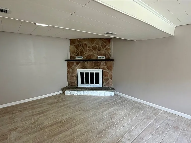 104 Finwood Dr — Photo 36