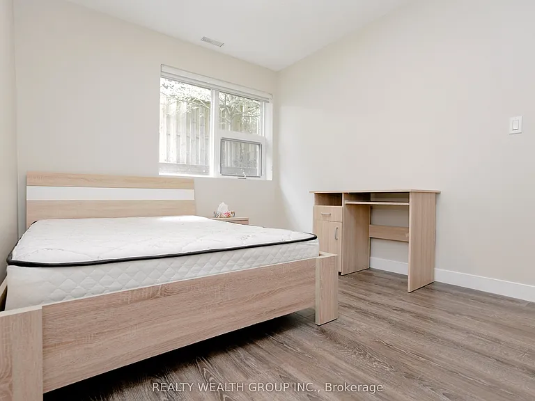 288 Albert St #113 — Photo 15