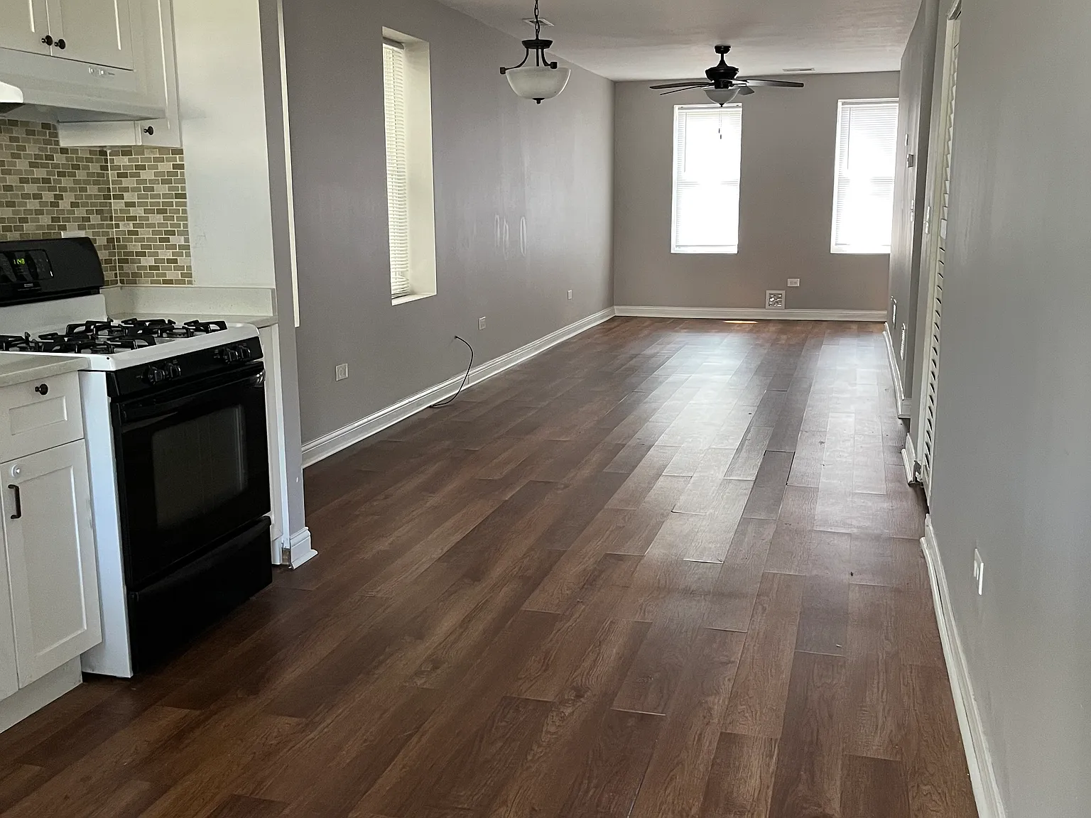 2 bed, $1,400 — Photo 3
