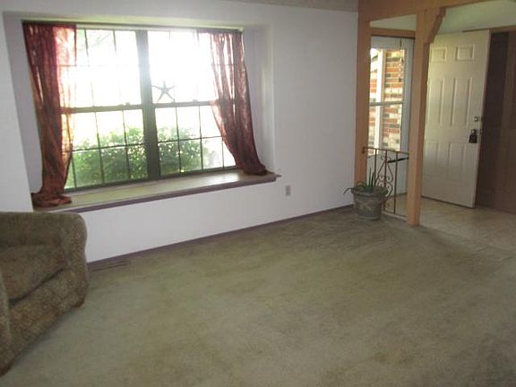 5th image of 1117 NW 51st St