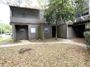 701 SW 75th St APT 102, Gainesville, FL 32607