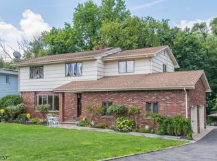 203 Charles St, Clifton, NJ 07013