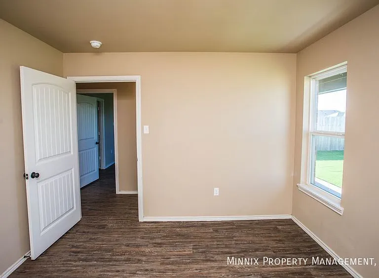 2508 N Avenue P — Photo 16