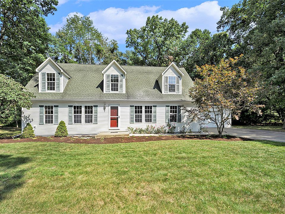 1st image of 64794 Winterwoods Dr