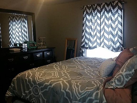 3rd image of 251 Crescent Dr
