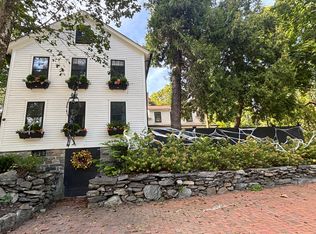 8061 Post Rd, North Kingstown, RI 02852