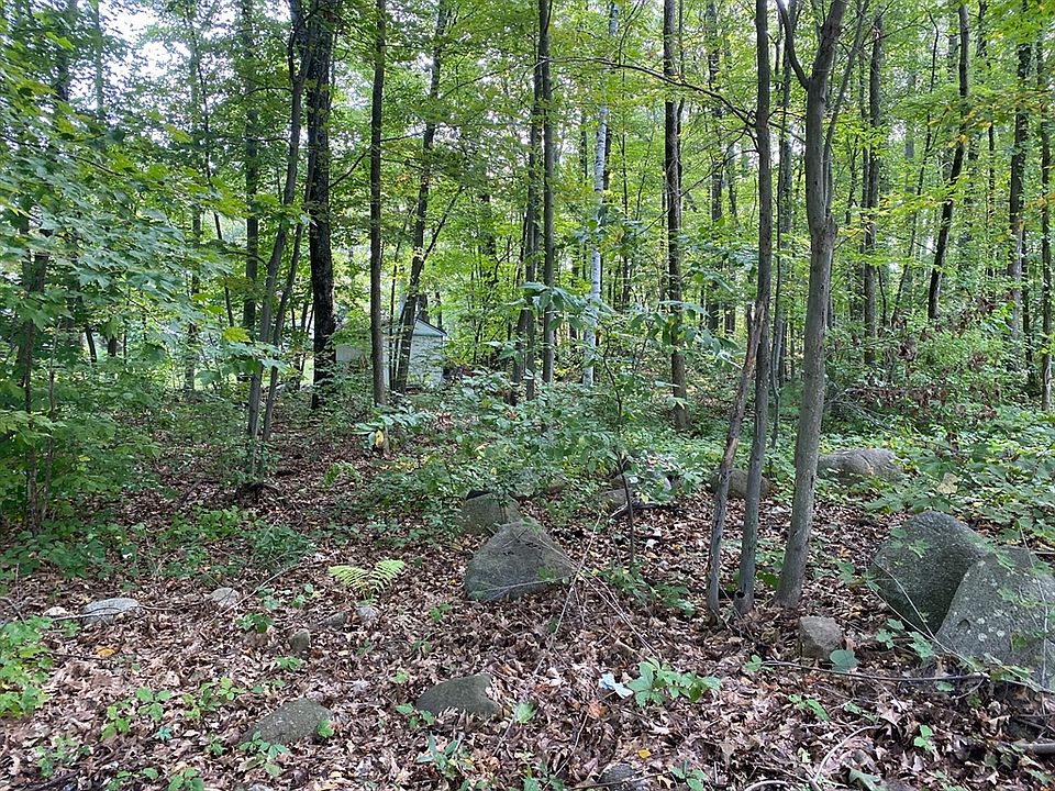 2nd image of 53 4th St
