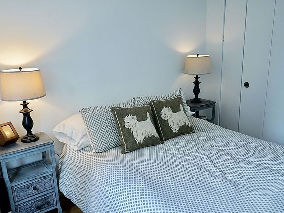 5th image of 245 E 54th St APT 5H