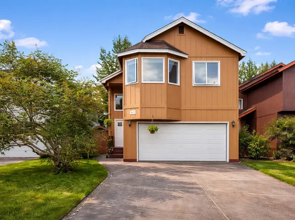 3631 Reflection Dr, Anchorage, AK 99504