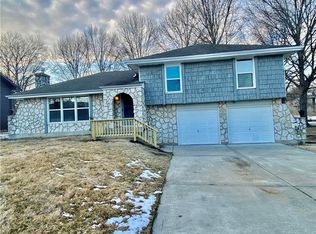 12916 Craig Dr, Grandview, MO 64030