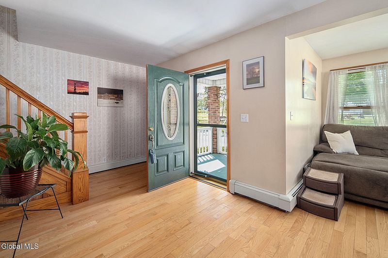 5th image of 307 W Madison Ave Ext