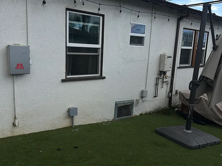 5606 Meade Ave — Photo 3