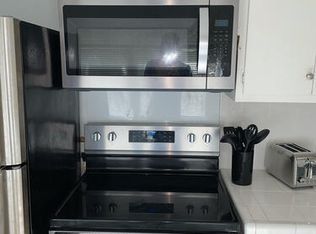 1652 31st Ave N APT A, Saint Petersburg, FL 33713