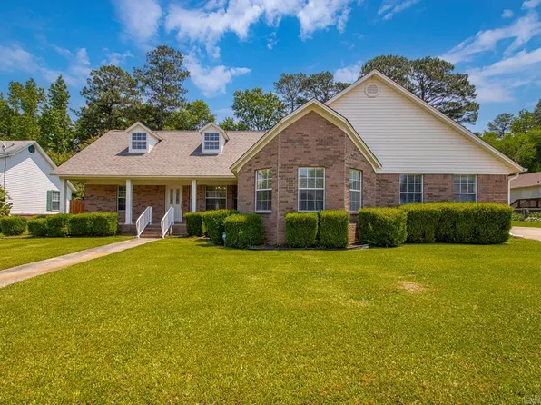 1721 Regency Dr, Malvern, AR 72104