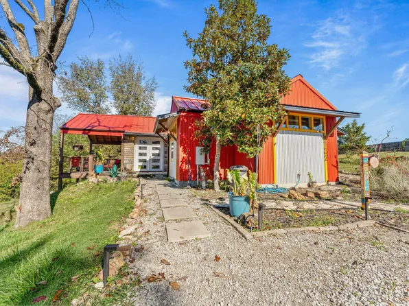 132 Squirrel Drive, Forsyth, MO 65653